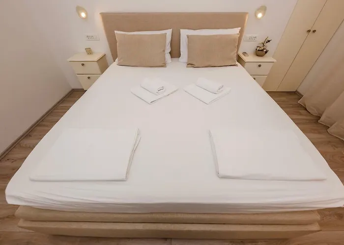 Olive Tree Apartament *